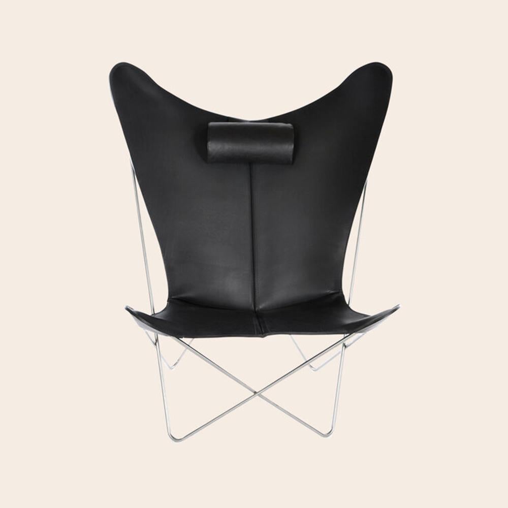 Black and steel KS chair by OxDenmarq
Dimensions: D 80 x W 98 x H 108 cm.
Materials: Leather, stainless steel
Also available: Different leather colors and other frame color available.

OX DENMARQ is a Danish design brand aspiring to make