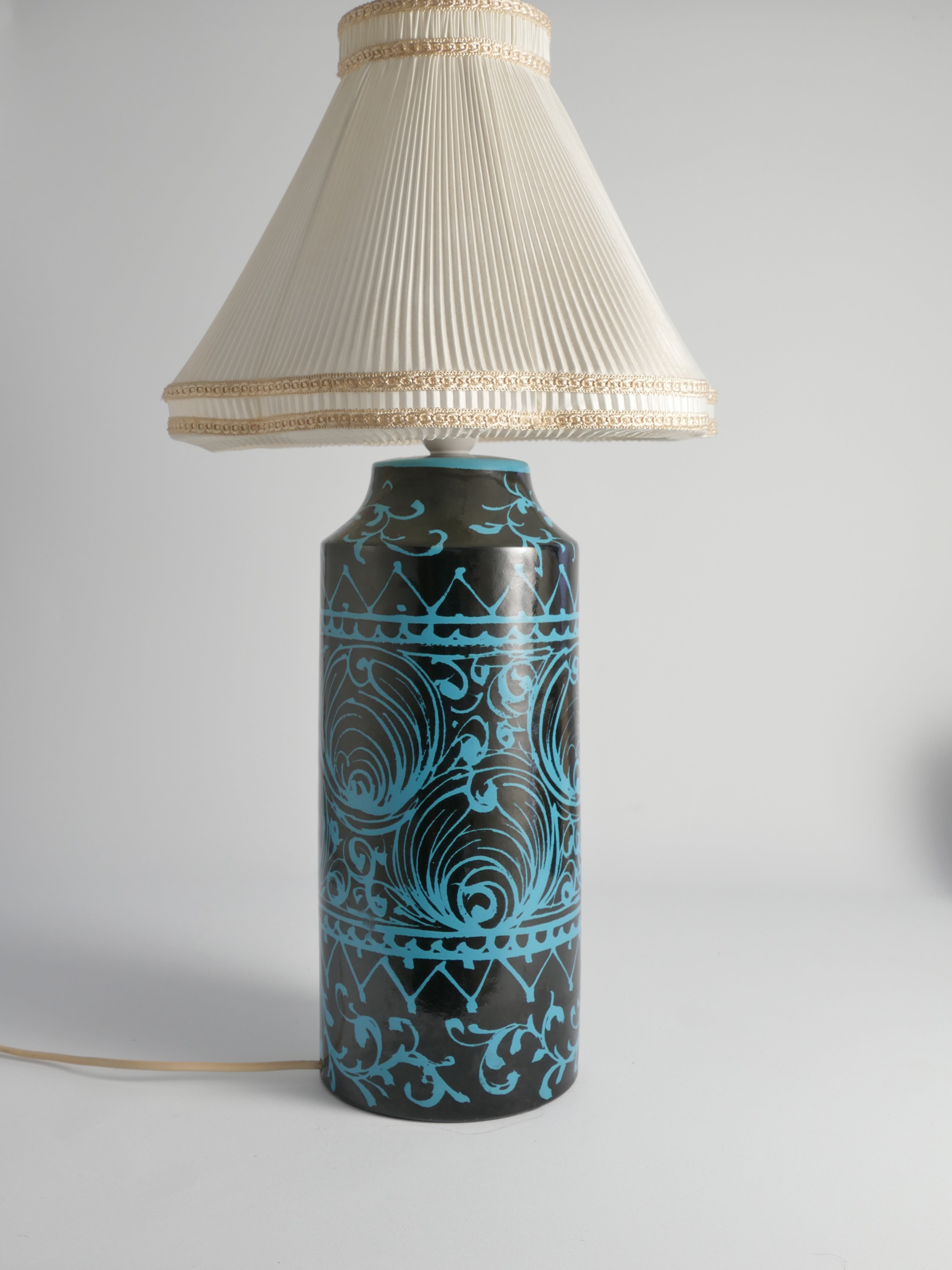 Mid-Century moderno Lampada da tavolo in ceramica nera e turchese di Avino Bagni, Italia, anni '60 in vendita