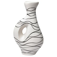 Pichet en céramique design du 20TH CENTURY DESIGN style Georges Jouve 1950