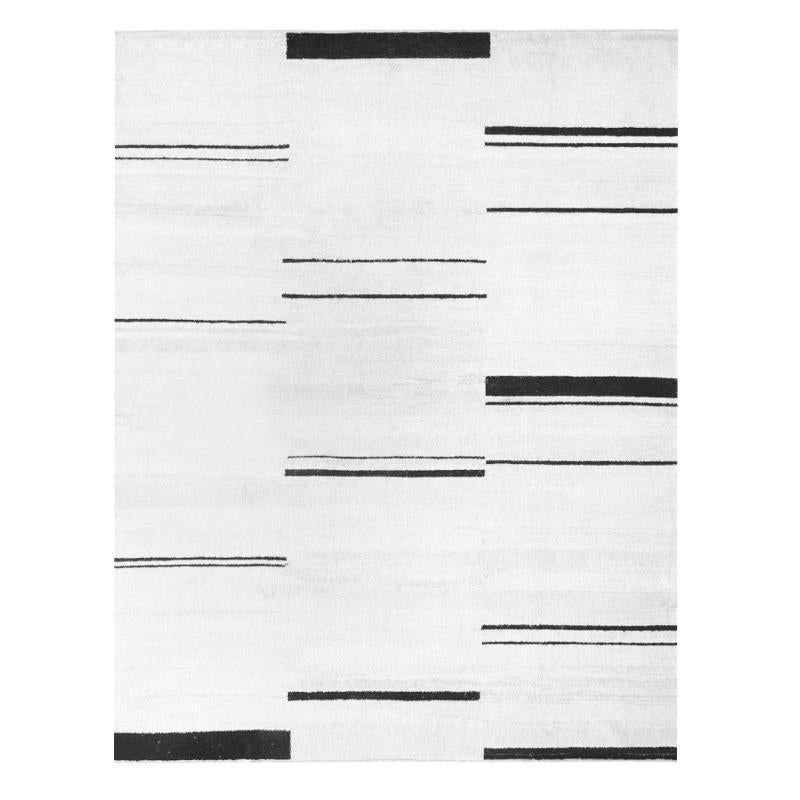 Contemporary rug made by hand hemp.
- Rug belonging to the Abstract collection.
- Being elaborated by hand, its shades are not uniform, so when it comes to cheating with fabrics, it is much easier.
- Modern design eliminating the Classic borders.
-