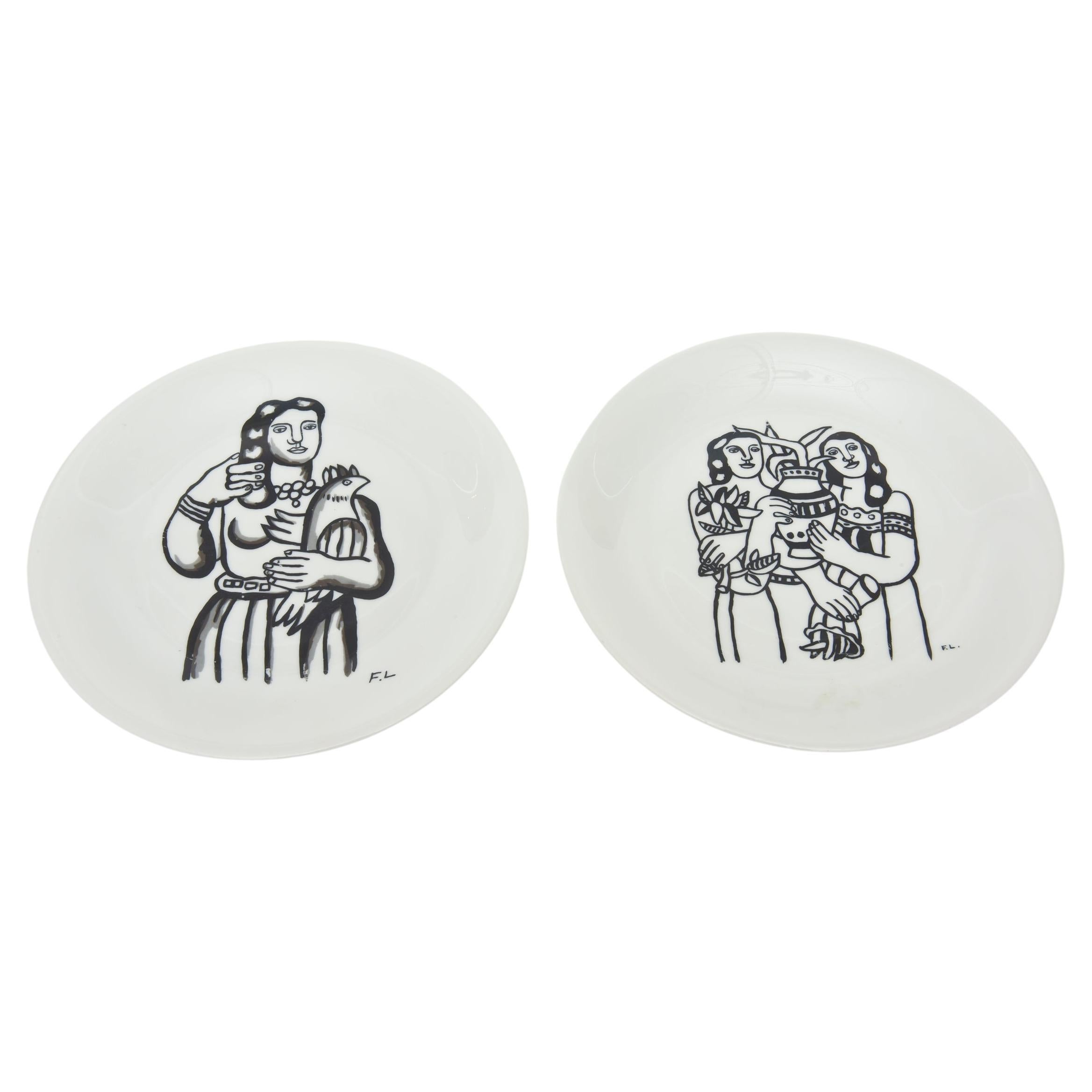 Paire d'assiettes vintage en porcelaine noire et blanche d'après Leger Limoges en vente