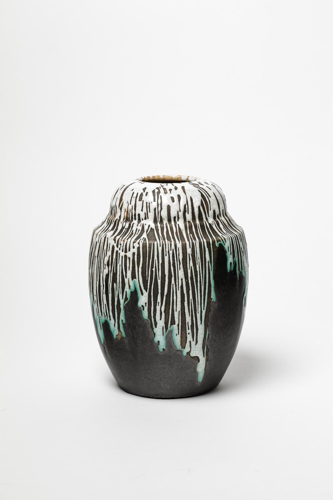 Vaso in ceramica art déco del XX secolo in bianco e nero di Felix Ceram primavera In condizioni ottime in vendita a Neuilly-en- sancerre, FR