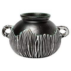 black and white art deco 20th century ceramic vase by Felix Gete CAB primavera
