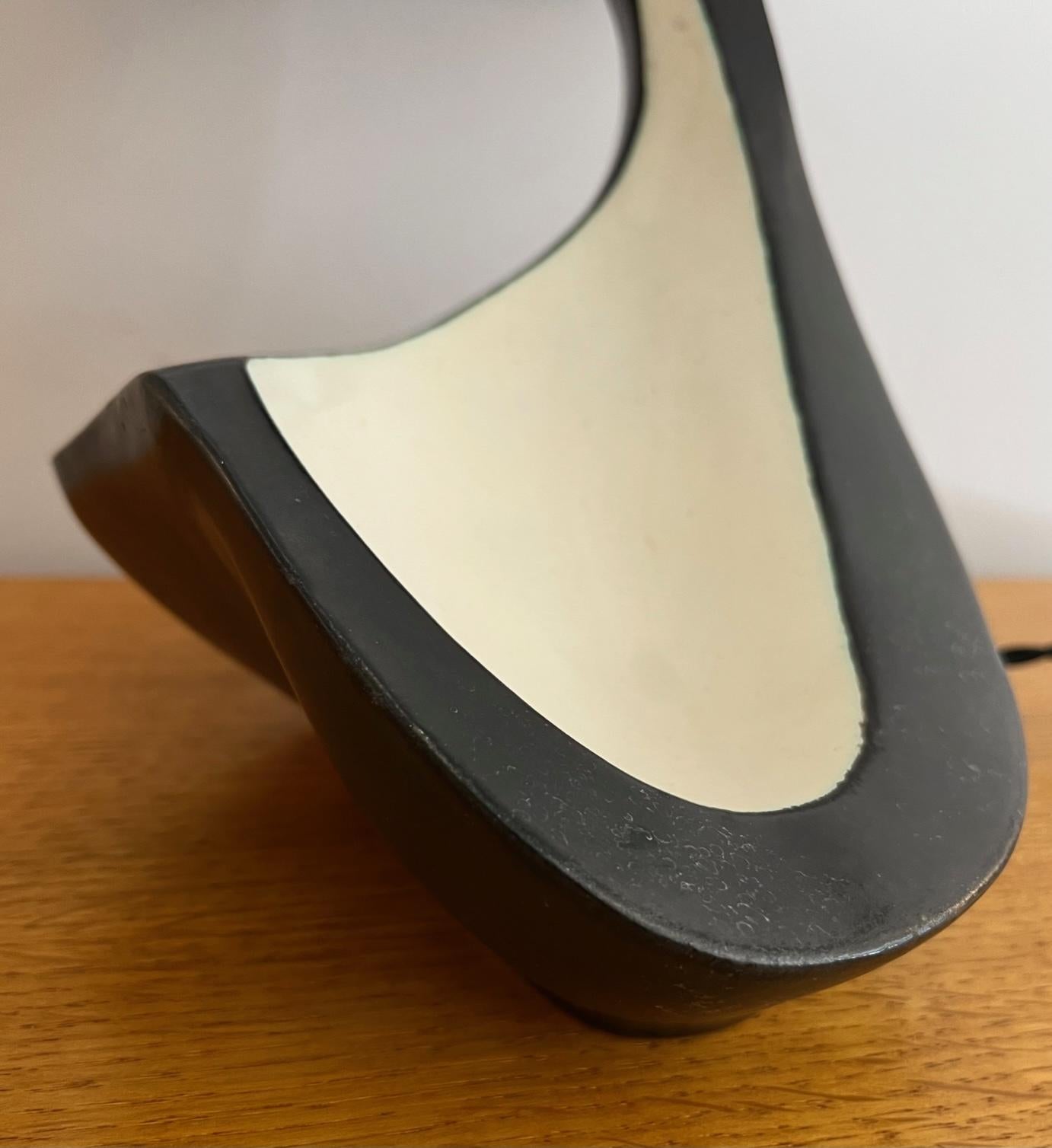 Black and White Ceramic Lamp, France, circa 1970 In Excellent Condition In Paris, Ile-de-France