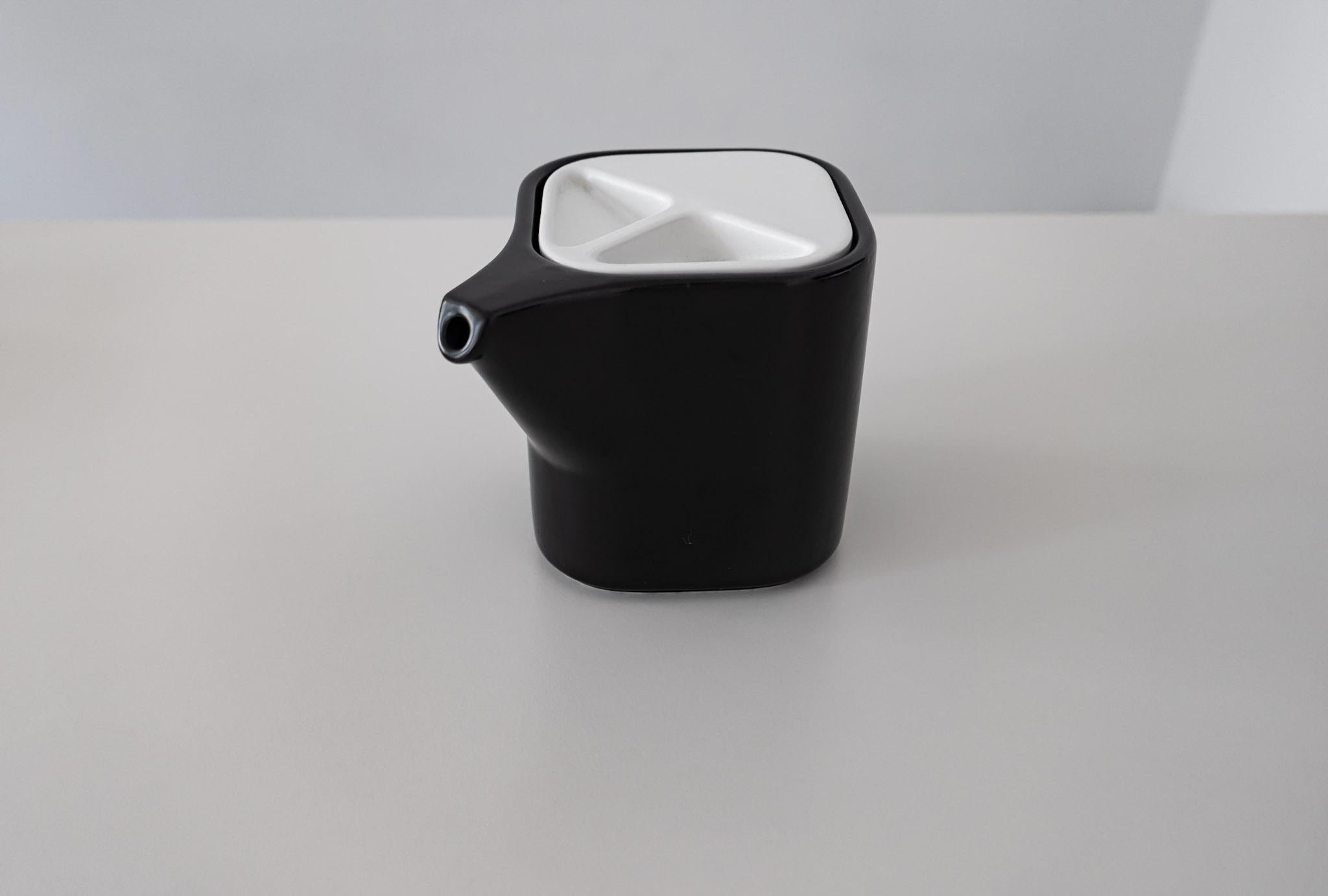 Black and White Ceramic Tea Set by Makio Hasuike for A. di Cambio, Italy 1970s 6