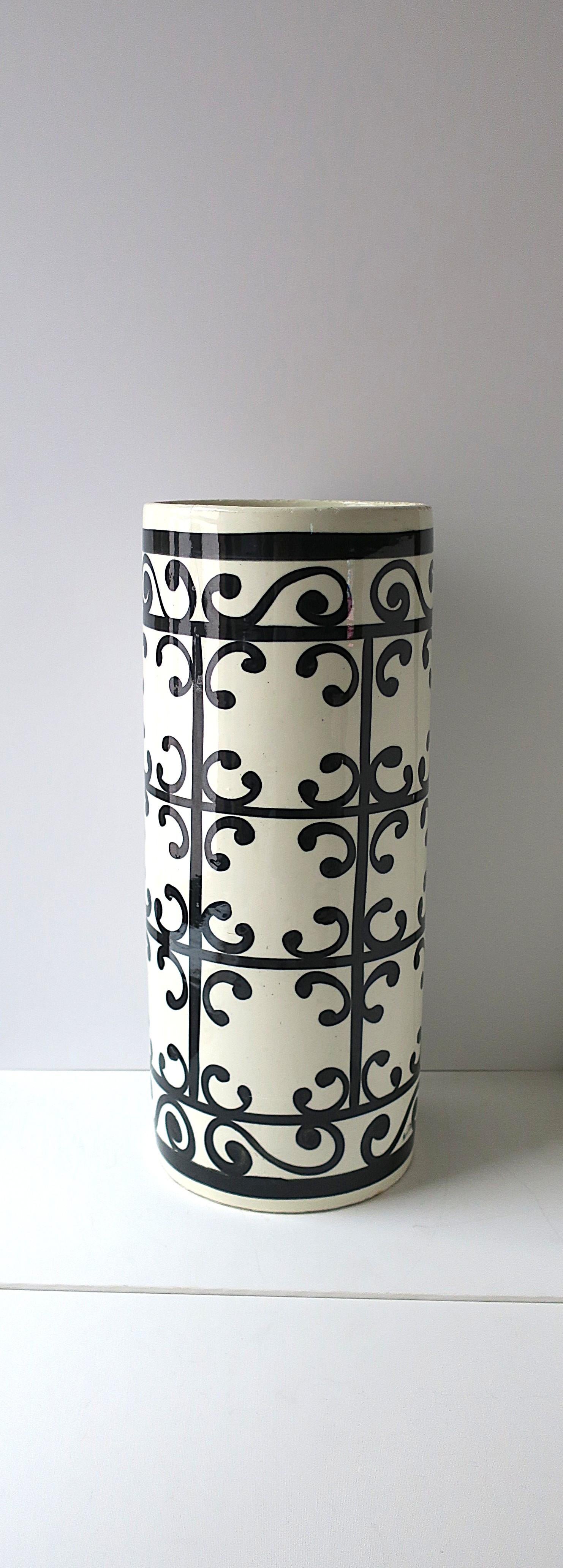 Spanish Black and White Ceramic Umbrella Stand For Sale