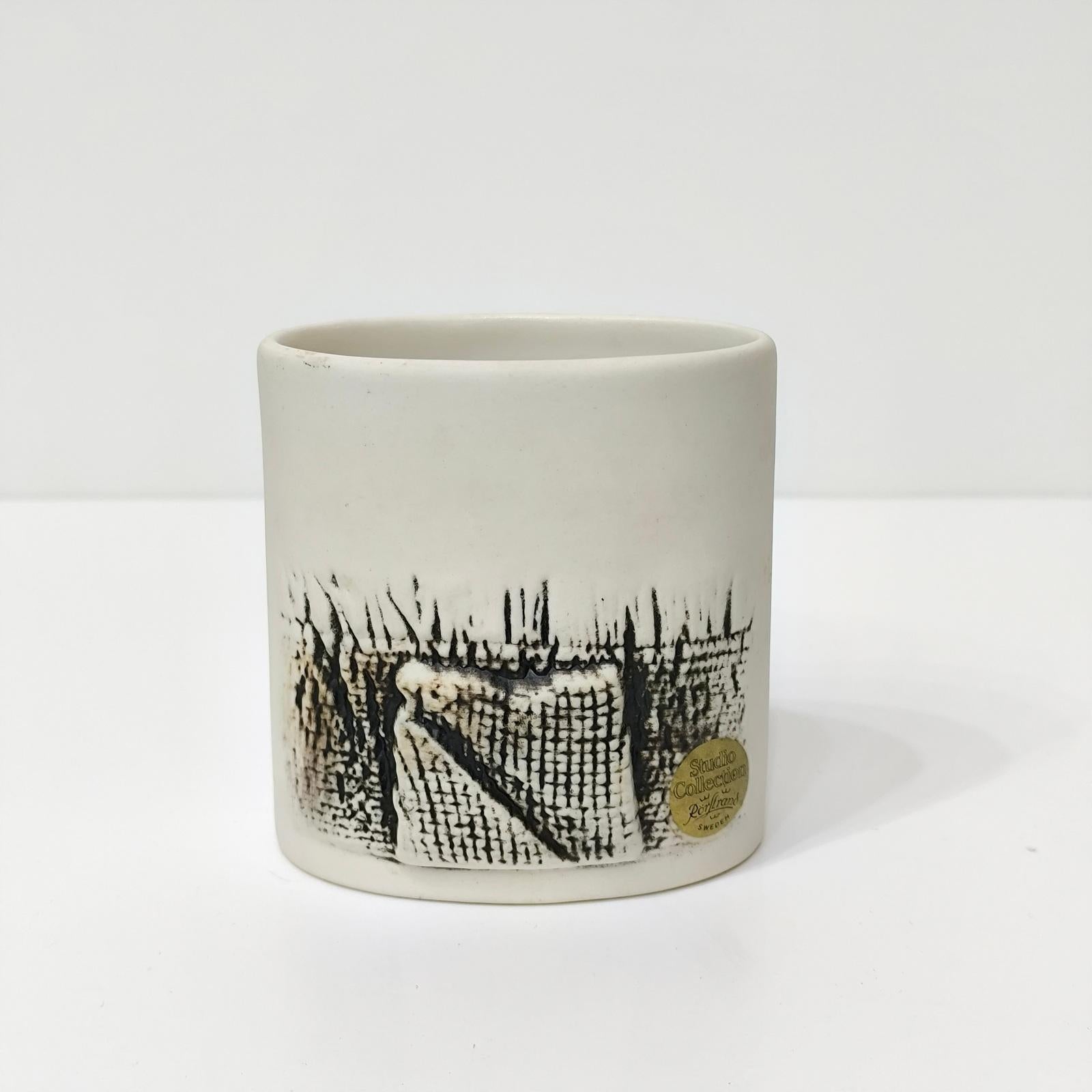 Fin du 20e siècle Black and White Ceramic Vase by Rorstrand, 1980s en vente
