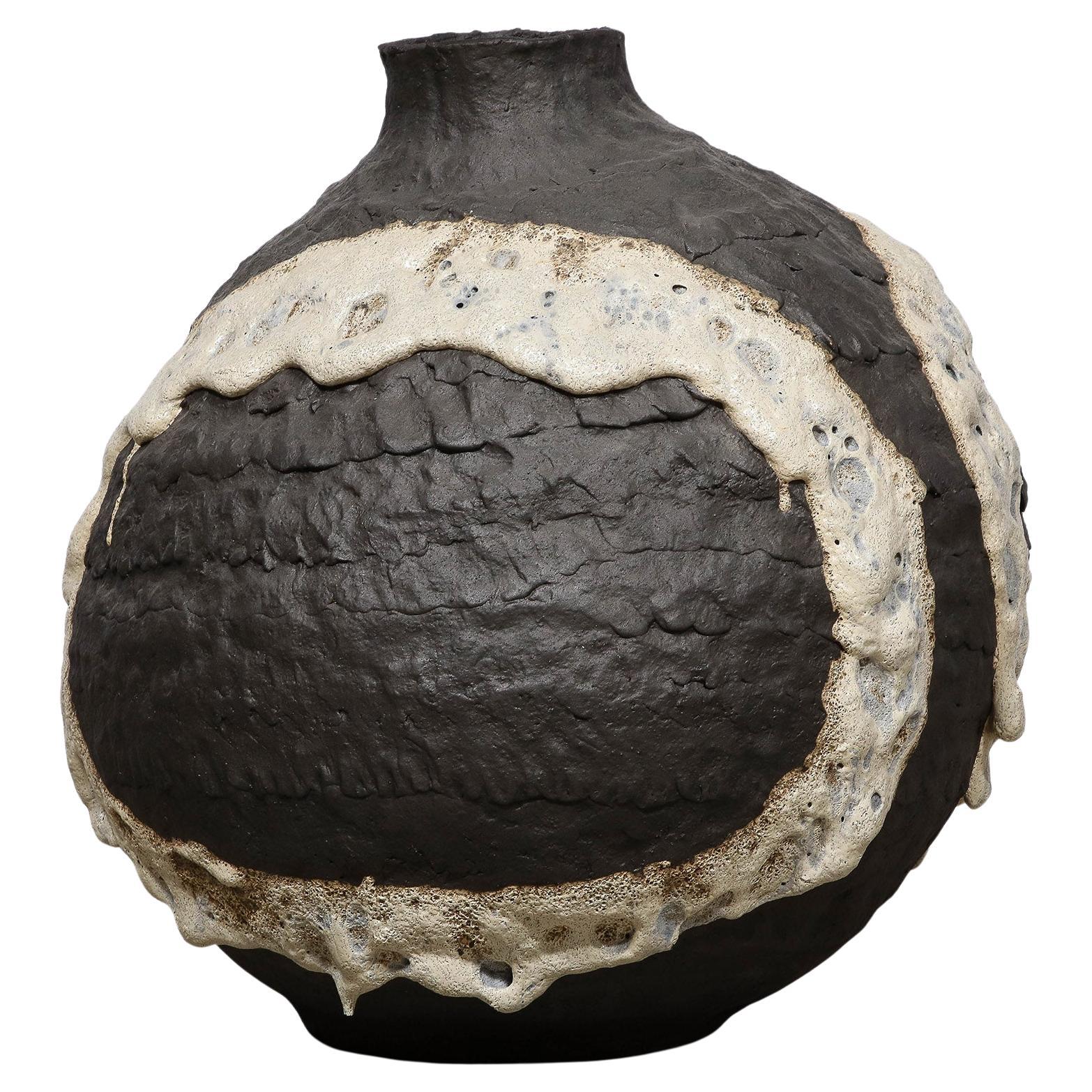 Black and White Ceramic Vase by Shizue Imai For Sale