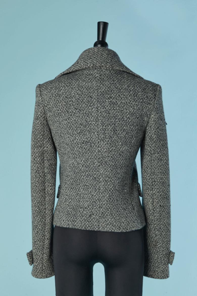Veste croisée en chiné noir et blanc avec col à franges BALENCIAGA en vente 1
