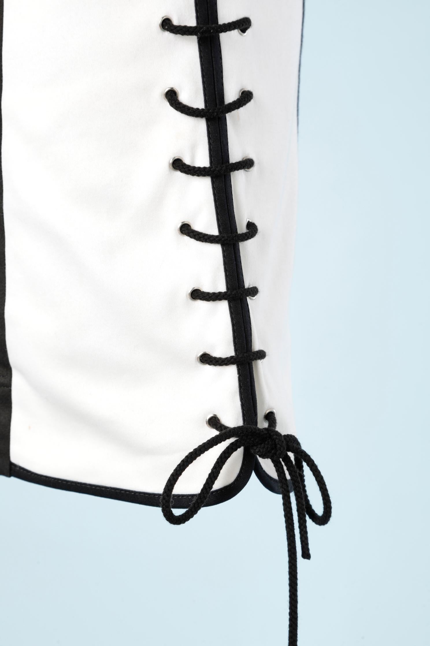 Black and white cocktail dress laced on the side Angelo Tarlazzi For Sale 1