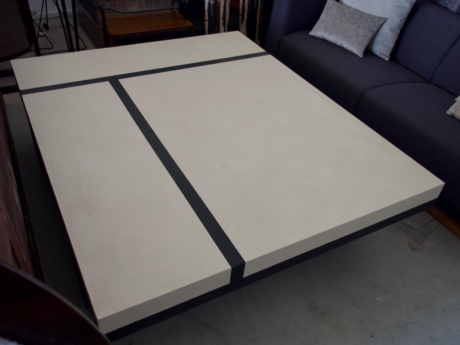 Black and White Coffee Table by Pierre Bonnefille In Good Condition For Sale In Madrid, ES