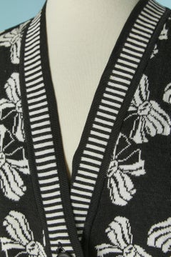 Schwarz-weiße Strickjacke aus Baumwolle mit Schleifenmuster SAINT LAURENT RIVE GAUCHE
