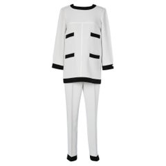 Black and white crêpe ensemble Chanel Black and white crêpe ensemble Chanel