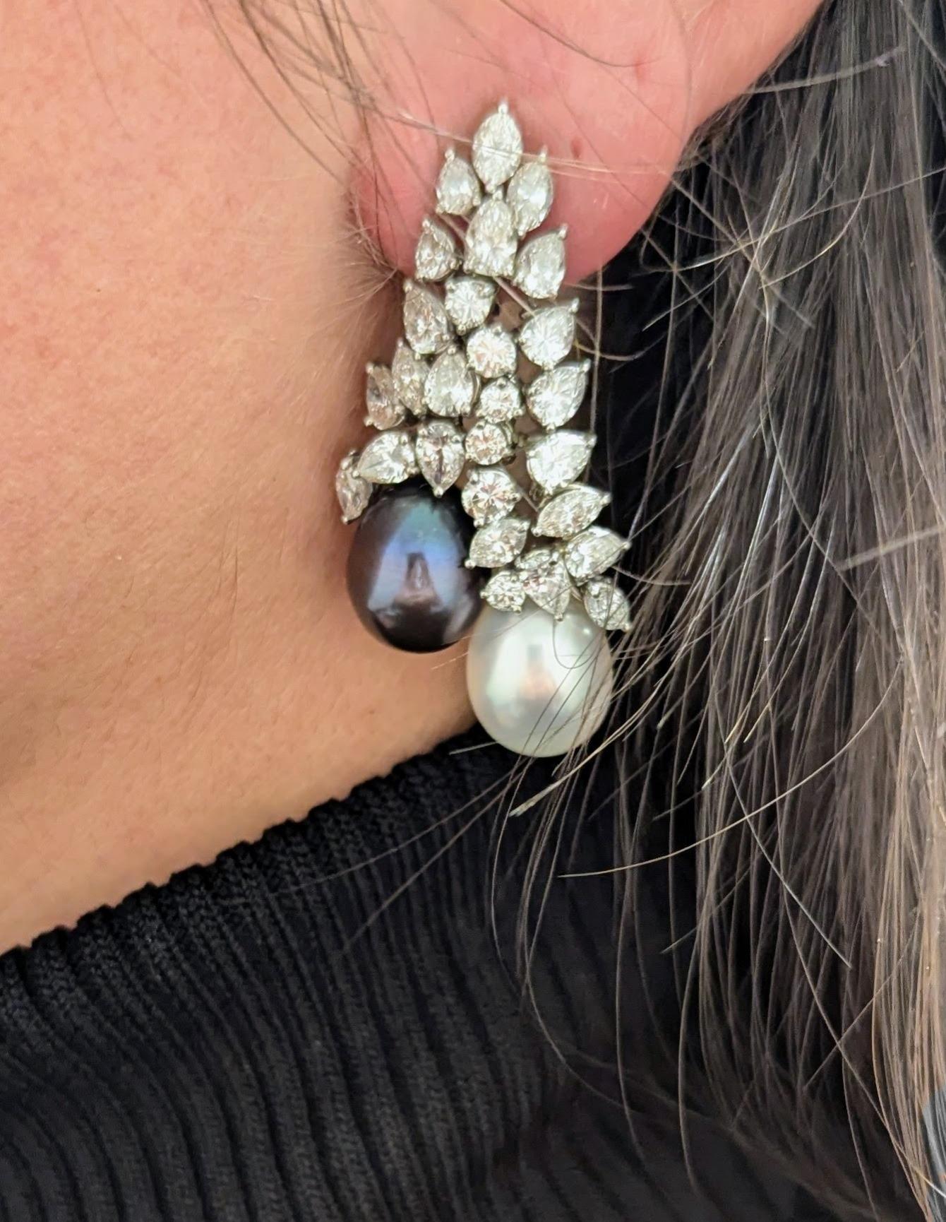 Pear Cut Iconic Black and White Cultured Pearl & Diamond Platinum Drop Dangle Earrings For Sale