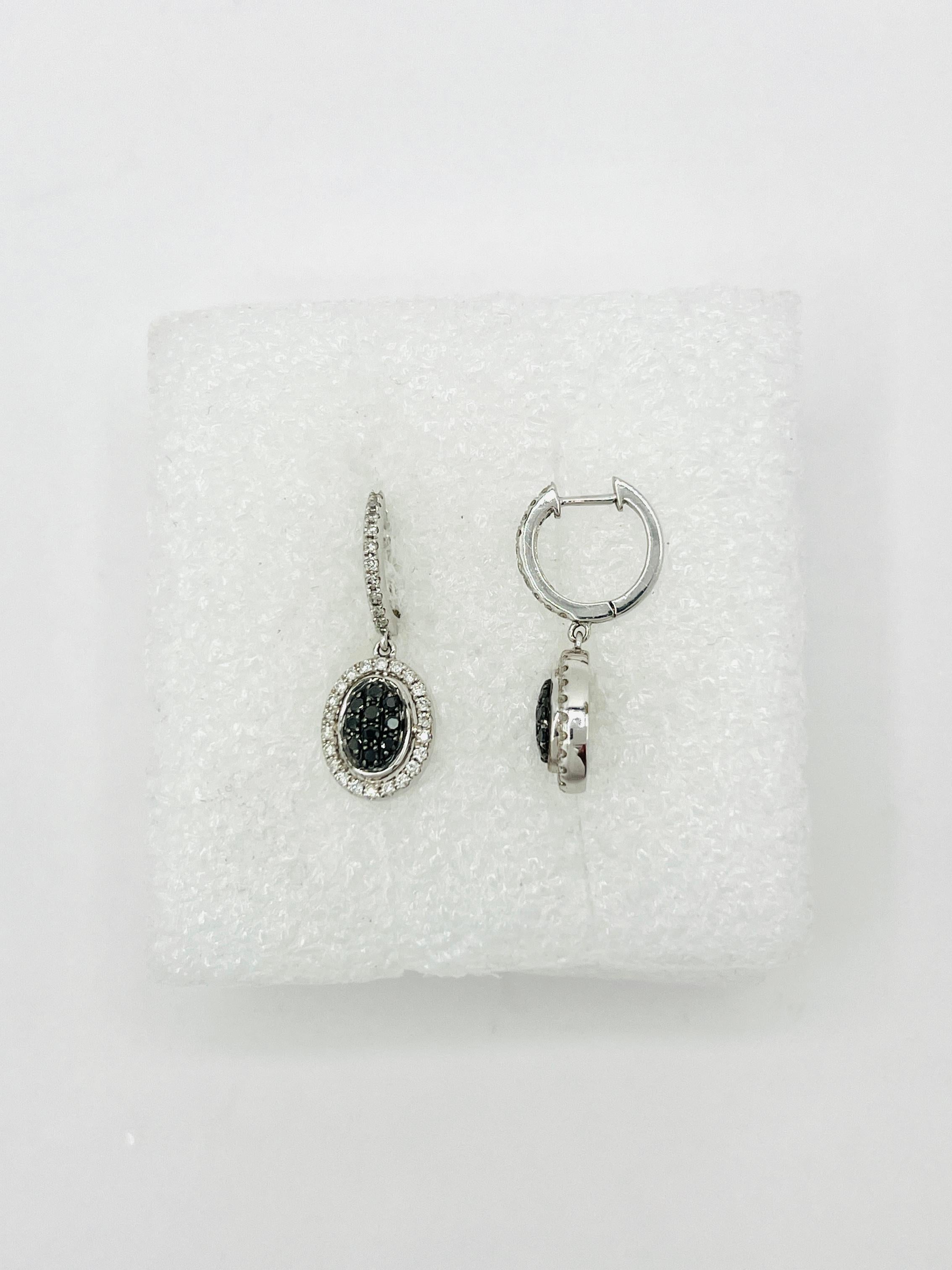 Black and White Diamond Dangle Earrings in 14K White Gold For Sale 1