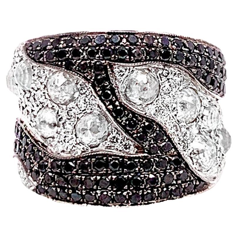 Black And White Diamond Ring 3.37 Carats 18K White Gold For Sale
