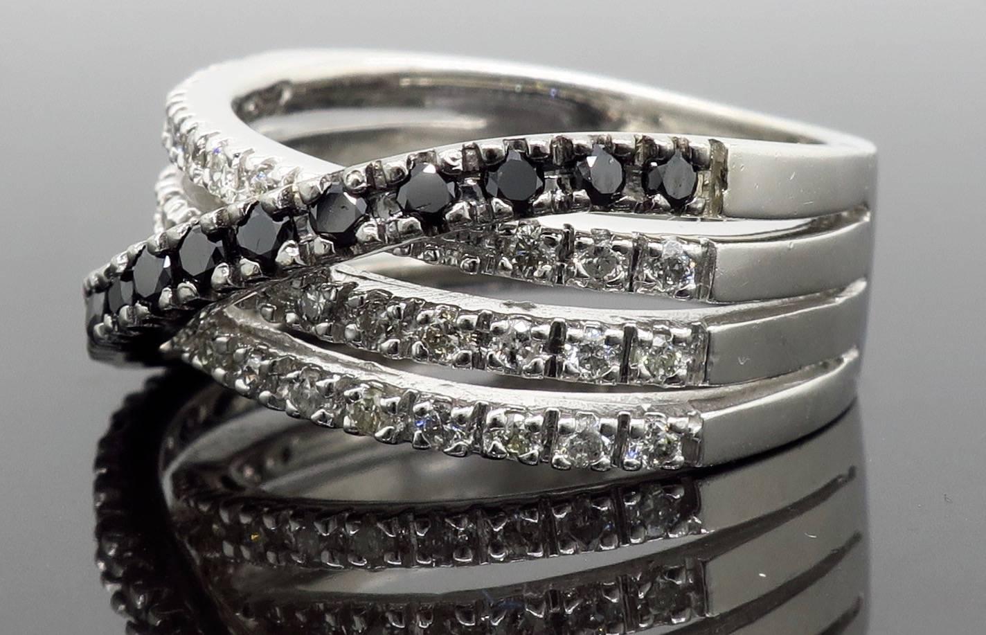 Black and White Diamond Ring 4
