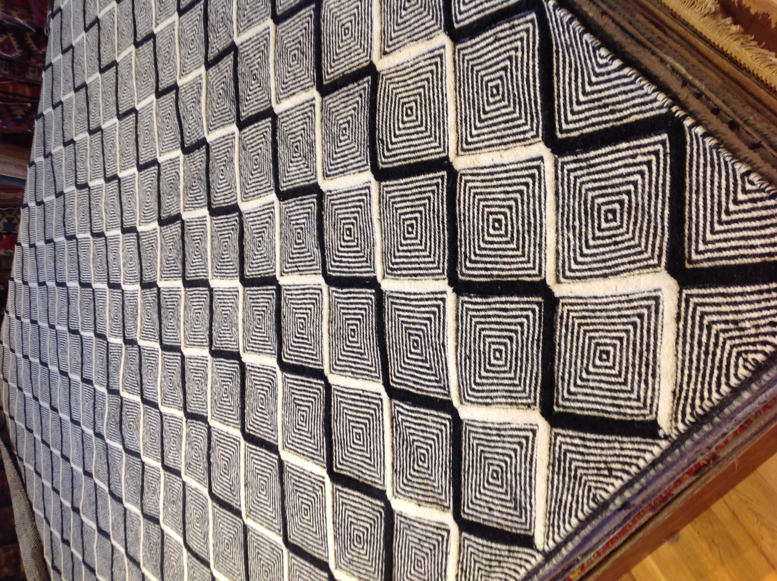 black and white diamond pattern rug