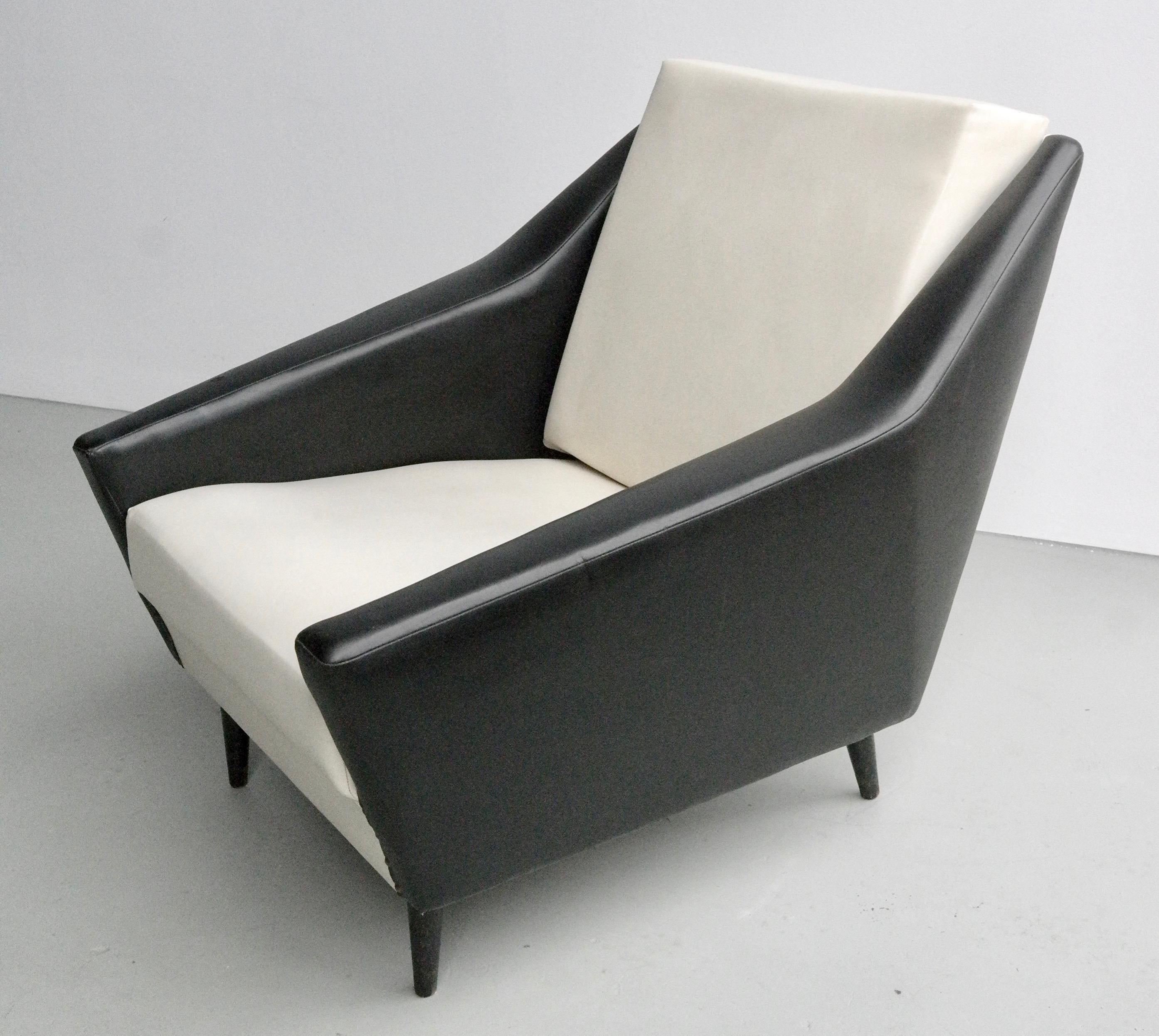 20th Century Black and White Distex Style Lounge Chair, Italy, 1950s