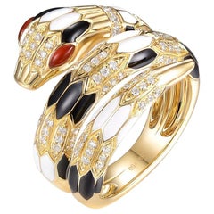 Black and White Enamel Snake Diamond Ring in 18 Karat Yellow Gold