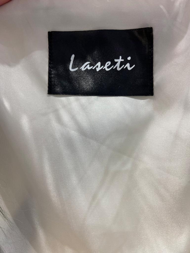 Black and white Faux fur single breasted coat LASETI For Sale 3