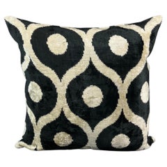 Black and White Geometric Velvet Silk Ikat Pillow Cover