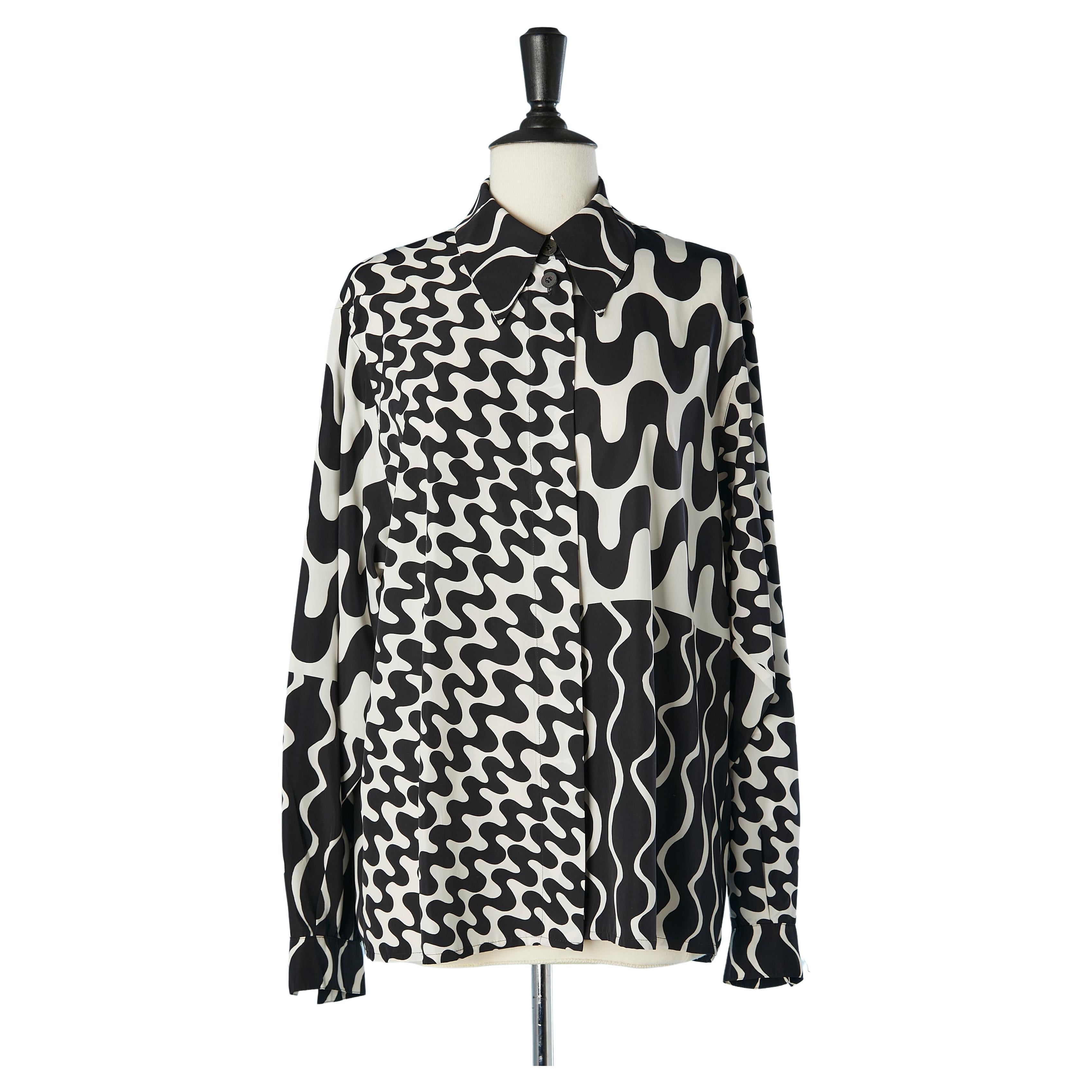 Black and white graphic print shirt Louis Féraud For Sale at 1stDibs