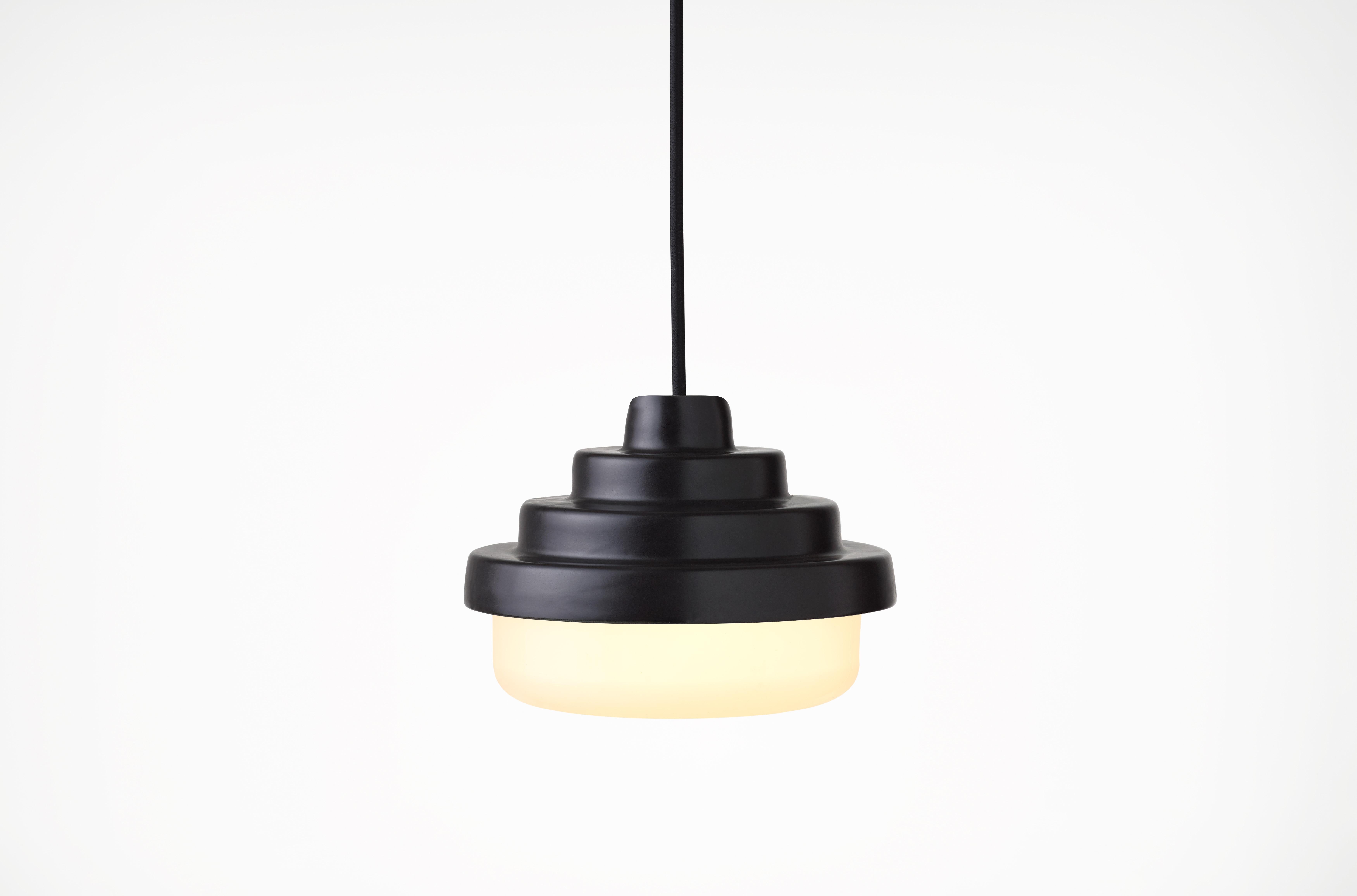 Black and White Honey Pendant Light by Coco Flip In New Condition For Sale In Geneve, CH