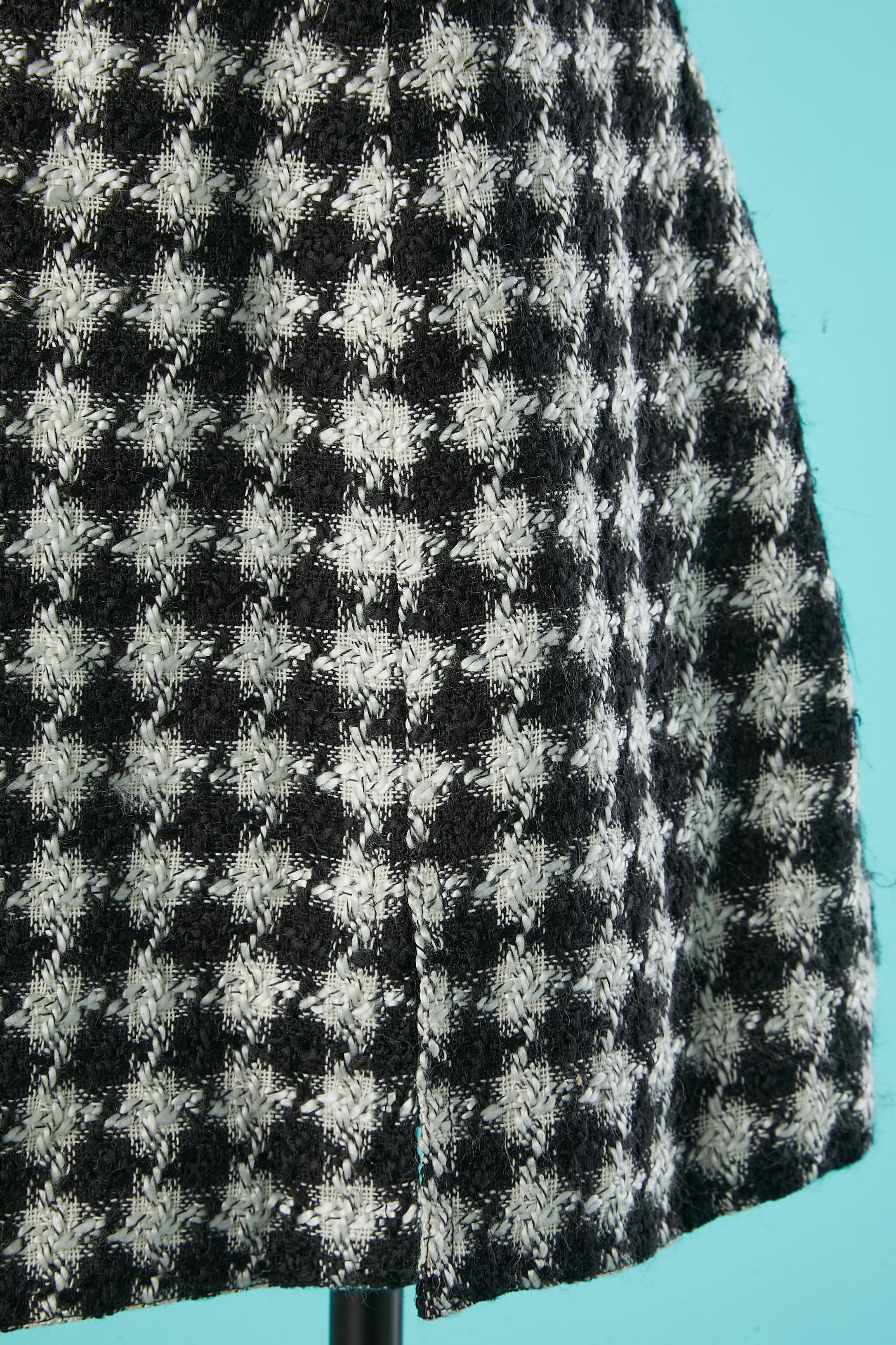 Black and white houndstooth pattern sleeveless dress Versace Jeans Couture  In Excellent Condition For Sale In Saint-Ouen-Sur-Seine, FR