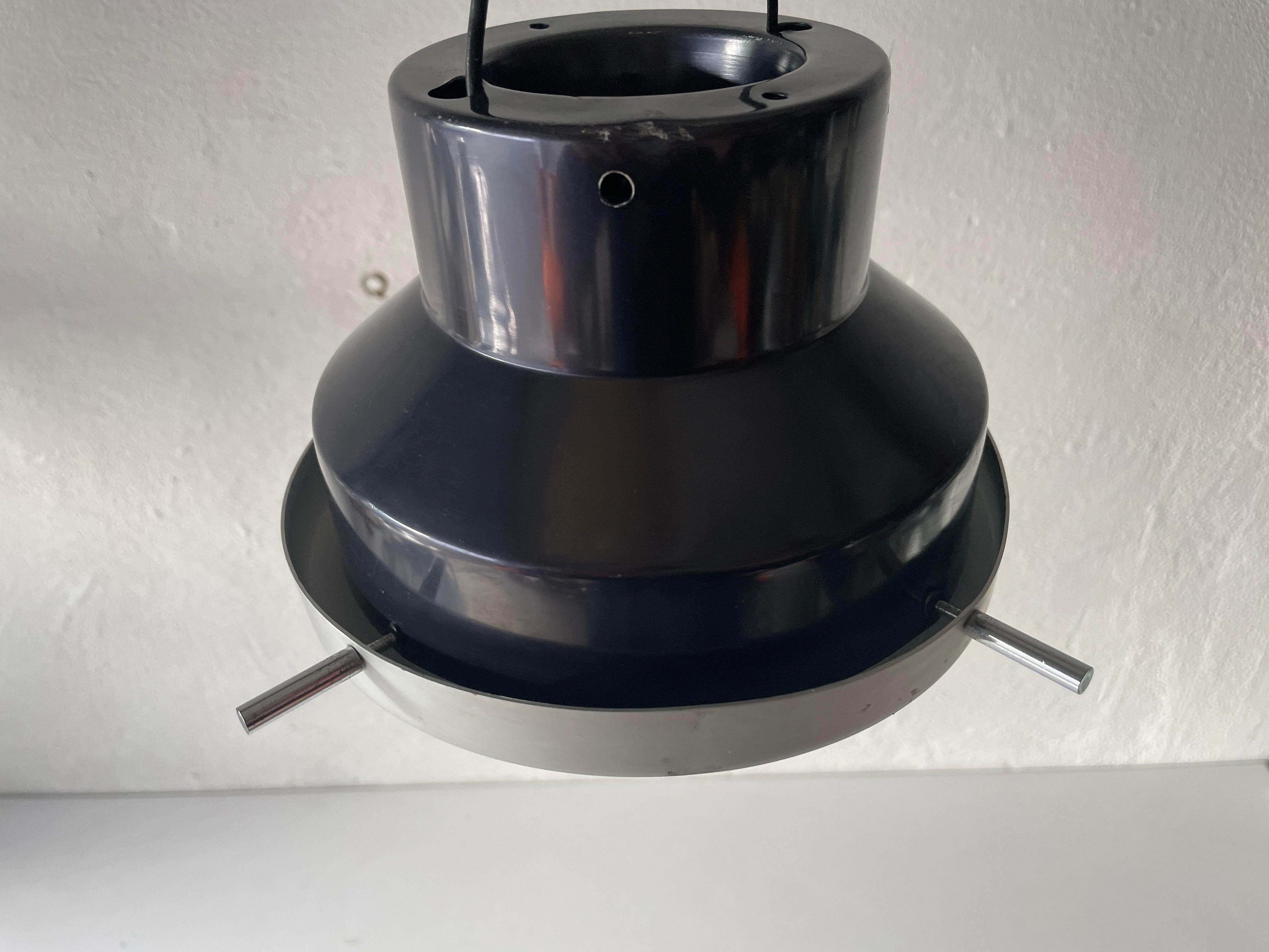 Black and White Industrial Flush Mount Light, in Style of Stilnovo, 1960s, Italy In Good Condition For Sale In Hagenbach, DE