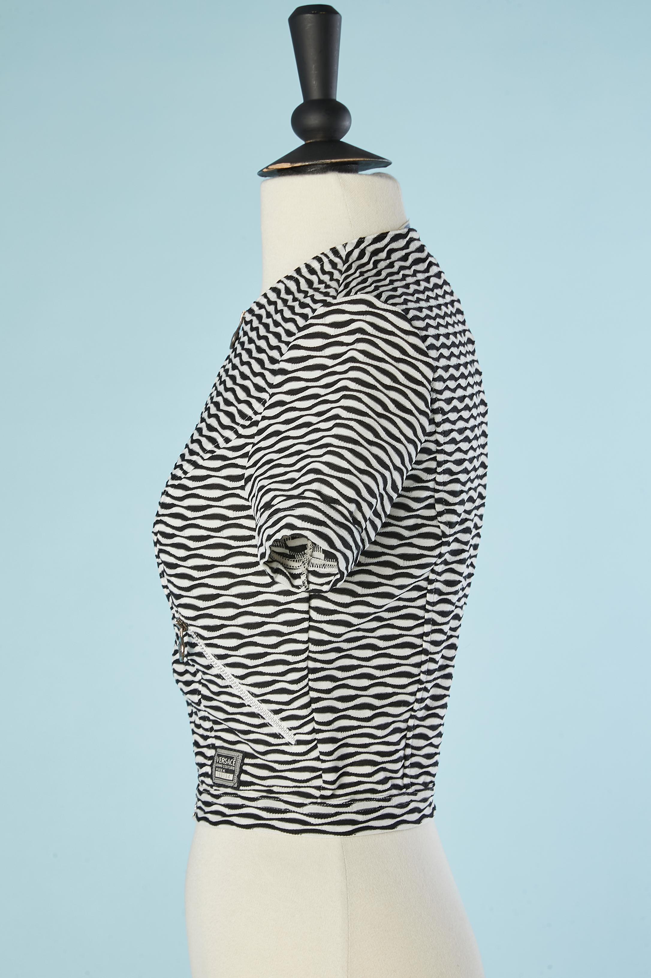 Cardigan en jacquard noir et blanc avec fermeture éclair et Méduse Versace Jeans Couture 1990 Excellent état - En vente à Saint-Ouen-Sur-Seine, FR