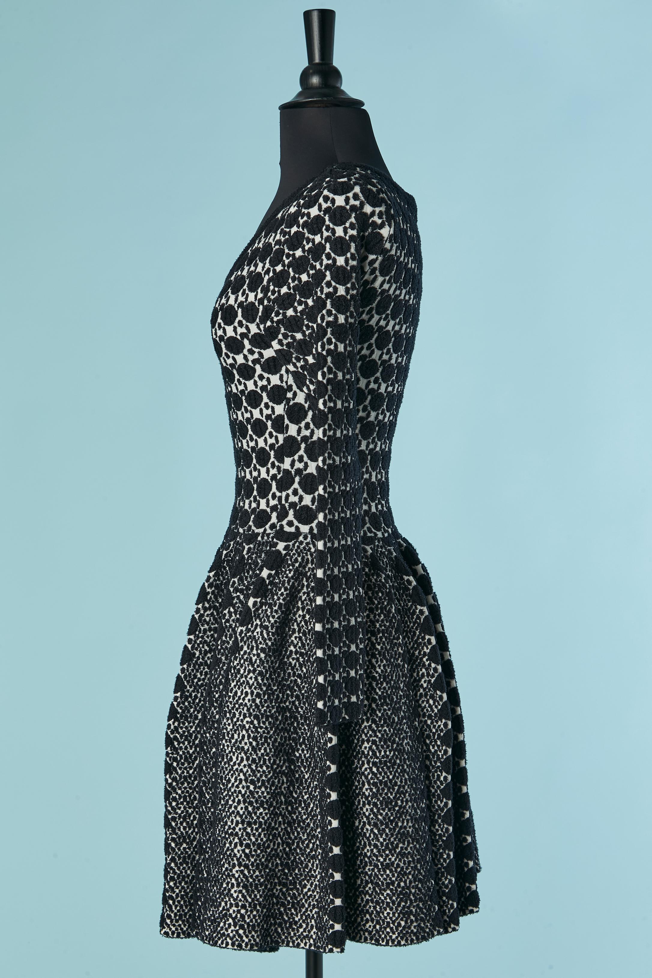 Robe en jacquard noir et blanc ALAIA Pour femmes en vente