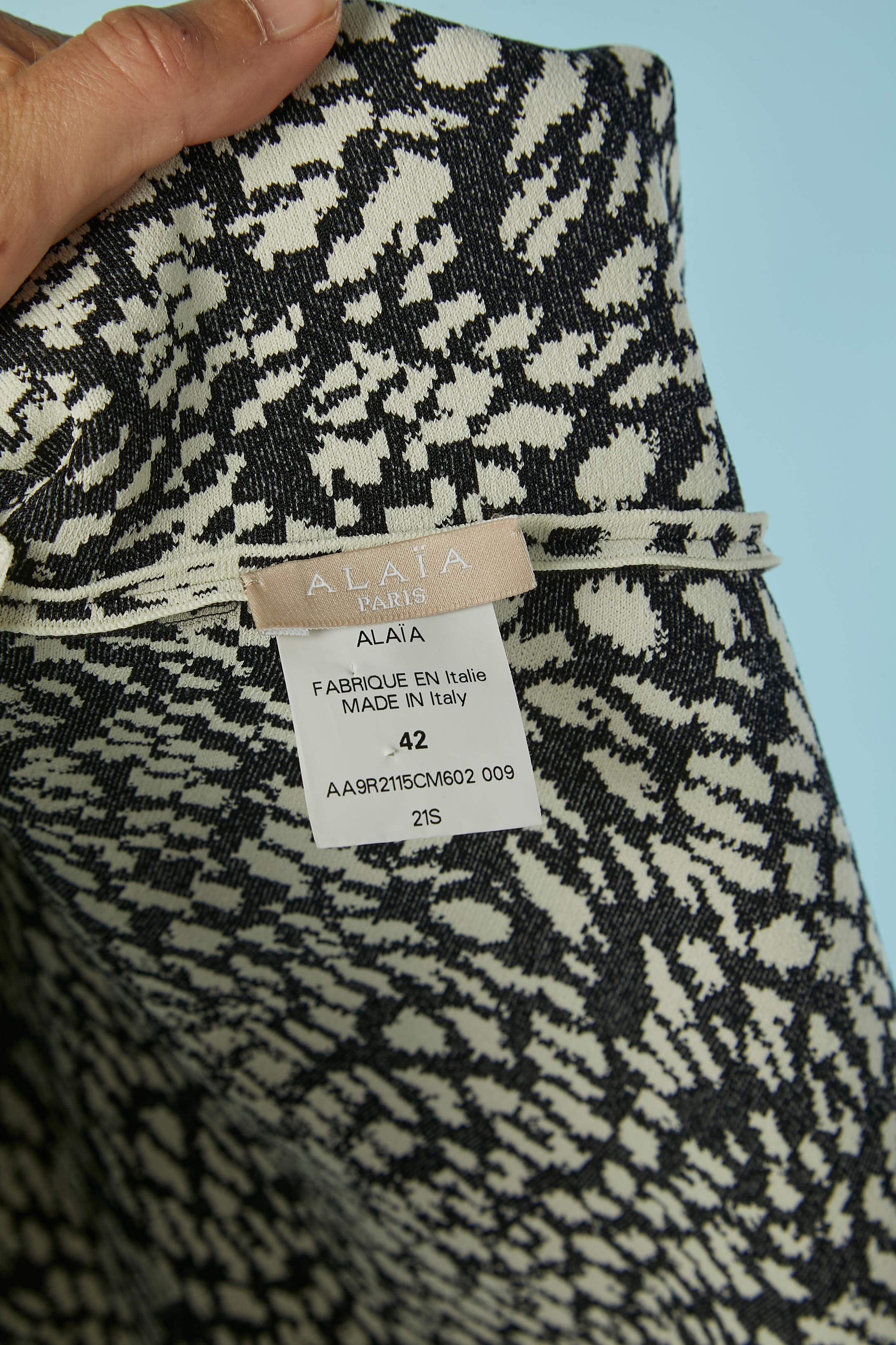 Black and white jacquard dress ALAIA For Sale 2