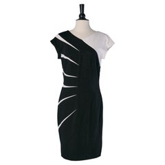 Robe de cocktail en jersey noir et blanc avec découpes ESCADA
