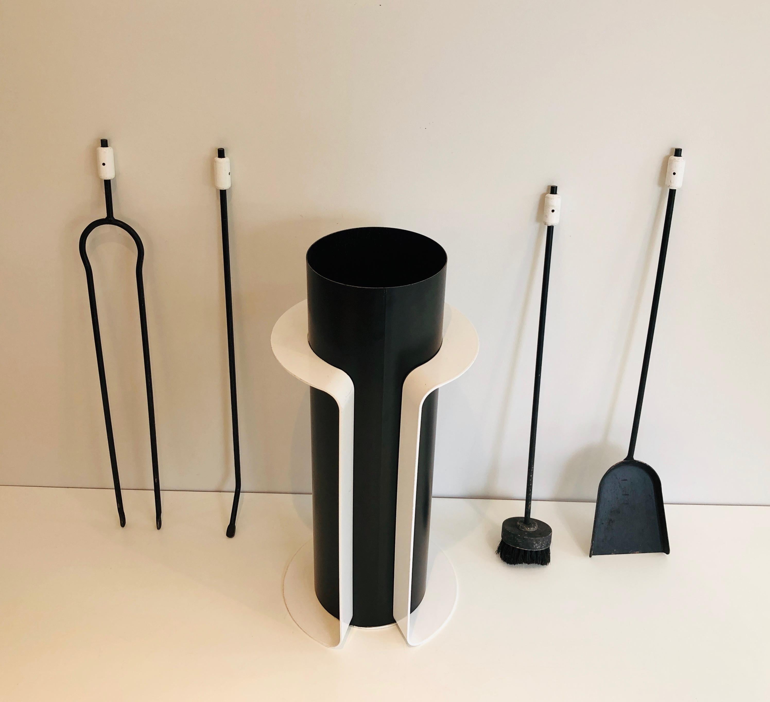 Black and White Lacquered Design Fire Place Tools on Stand, French, Circa 1980 For Sale 9