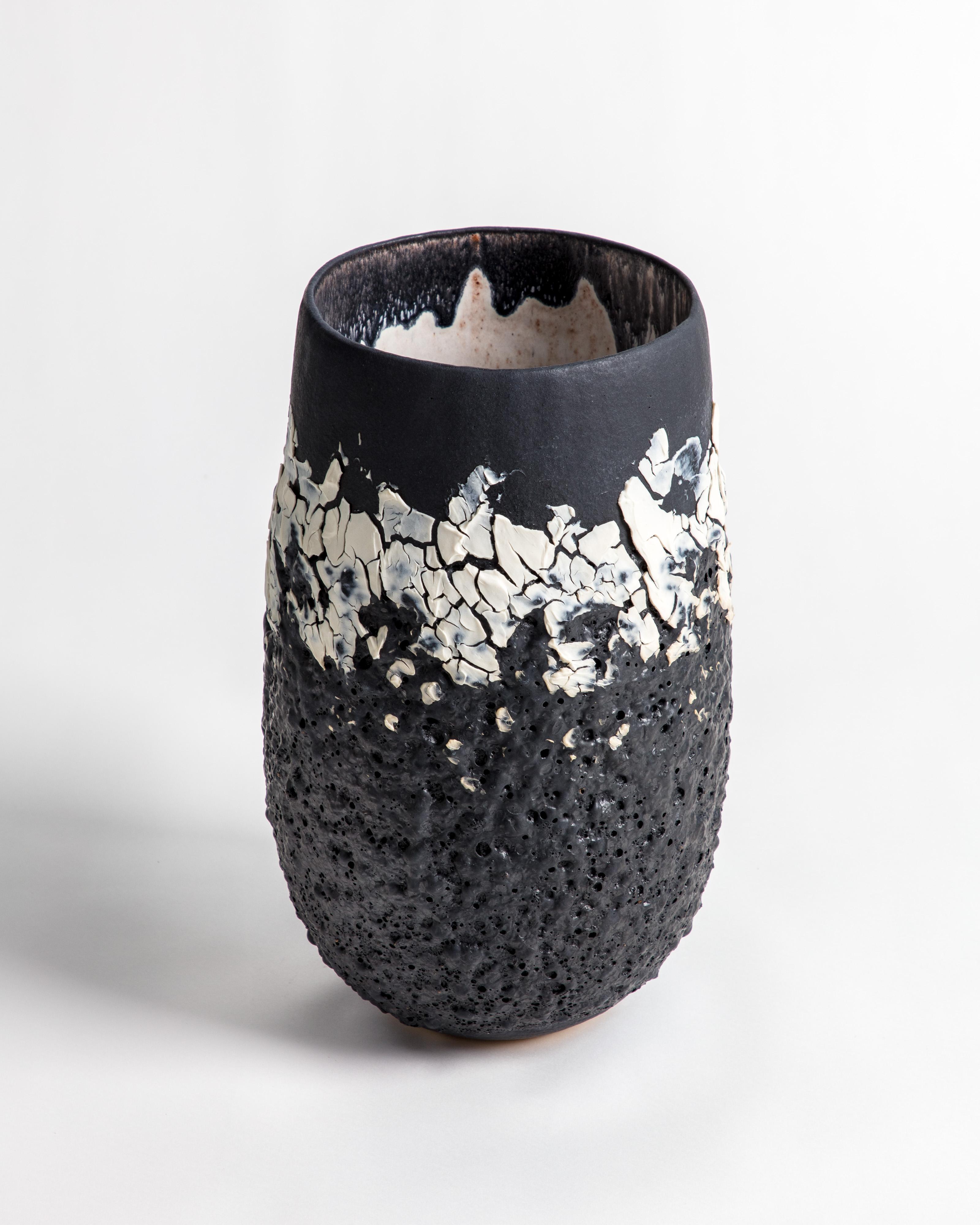 Modern Black and White Lave Glazed Textured Vase For Sale