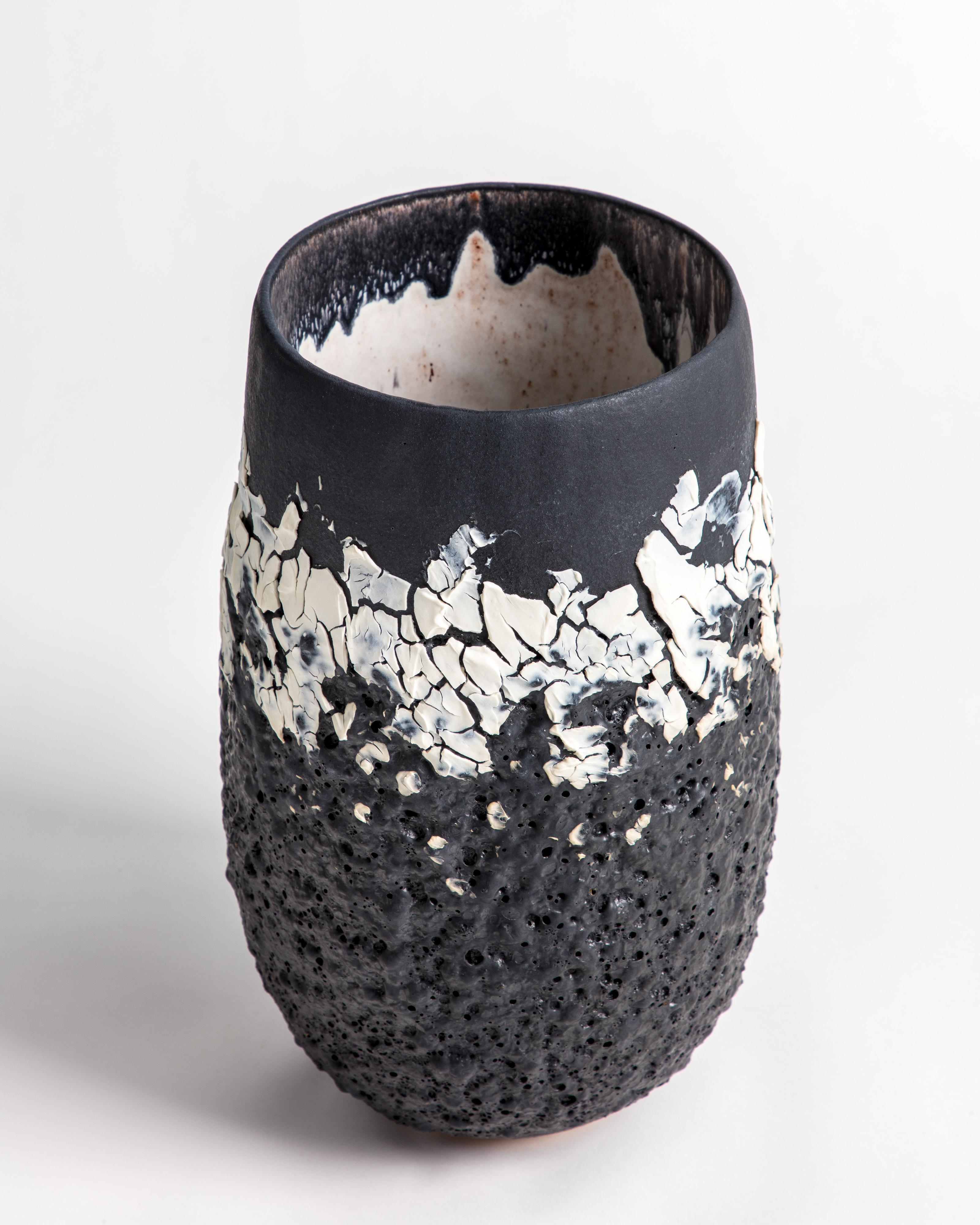British Black and White Lave Glazed Textured Vase For Sale
