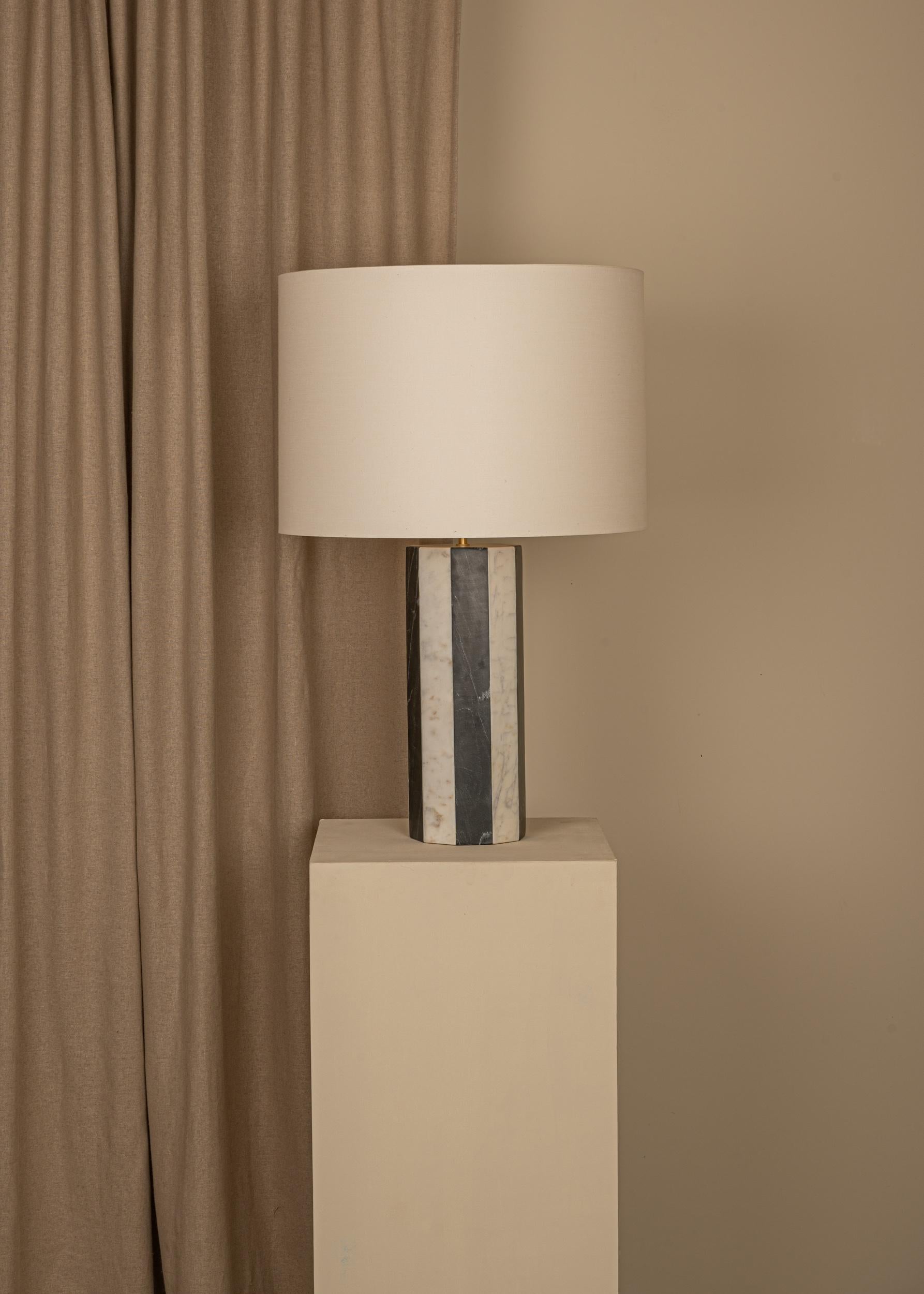Black and White Marble Parizo Table Lamp by Simone & Marcel
Dimensions: Ø 50 x H 78 cm.
Materials: Cotton and marble.

Custom options available on request. Please contact us. 

All our lamps can be wired according to each country. If sold to the USA