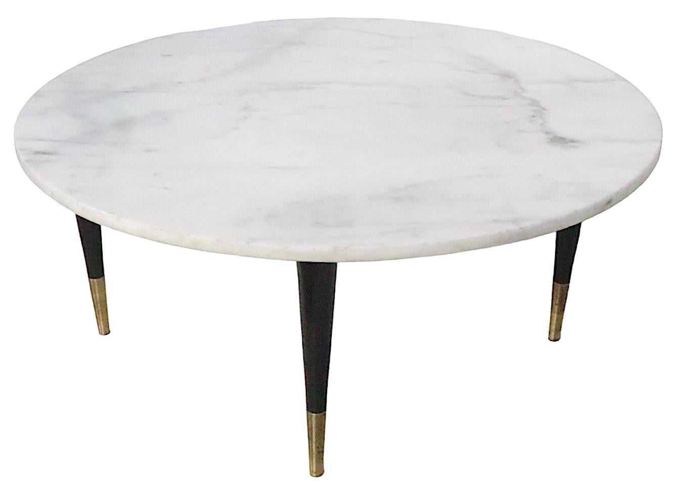 American Black and White Mid Century Marble Top Coffee Cocktail Table, circa 1950/1960s For Sale