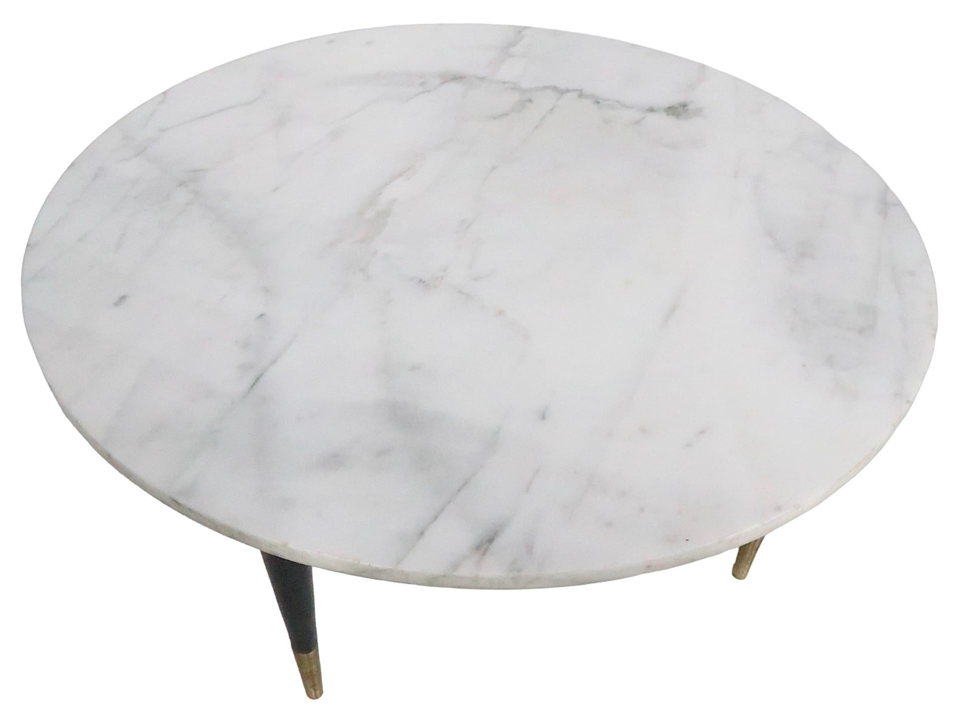 Black and White Mid Century Marble Top Coffee Cocktail Table, circa 1950/1960s For Sale 2