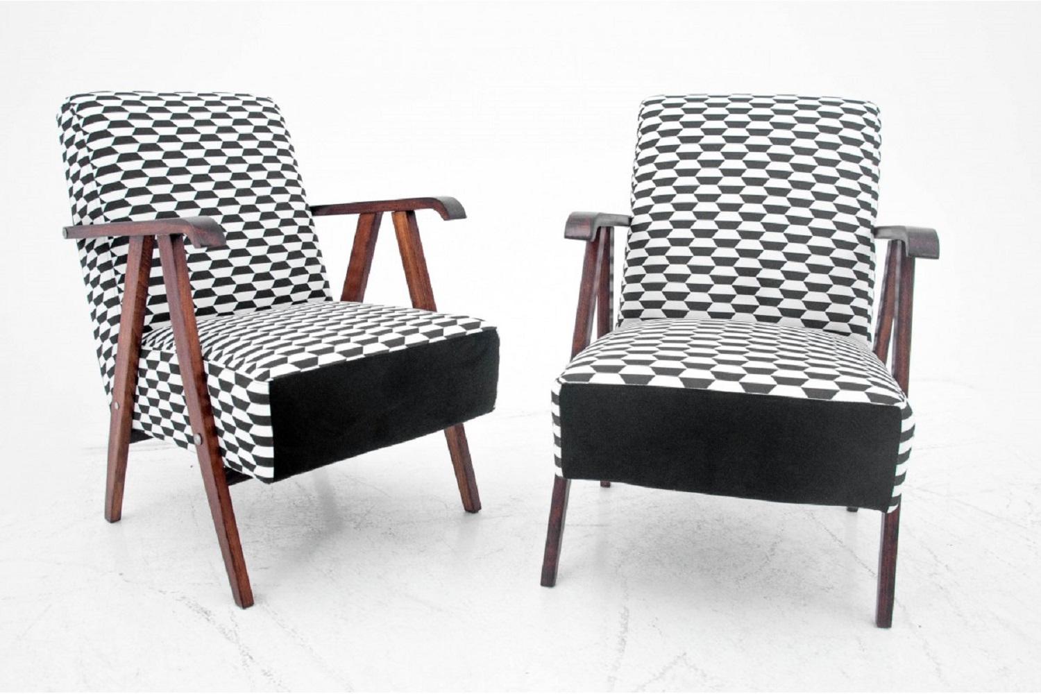 Black and White Mid-Century Modern Armchairs, Set of 2, Restored 6