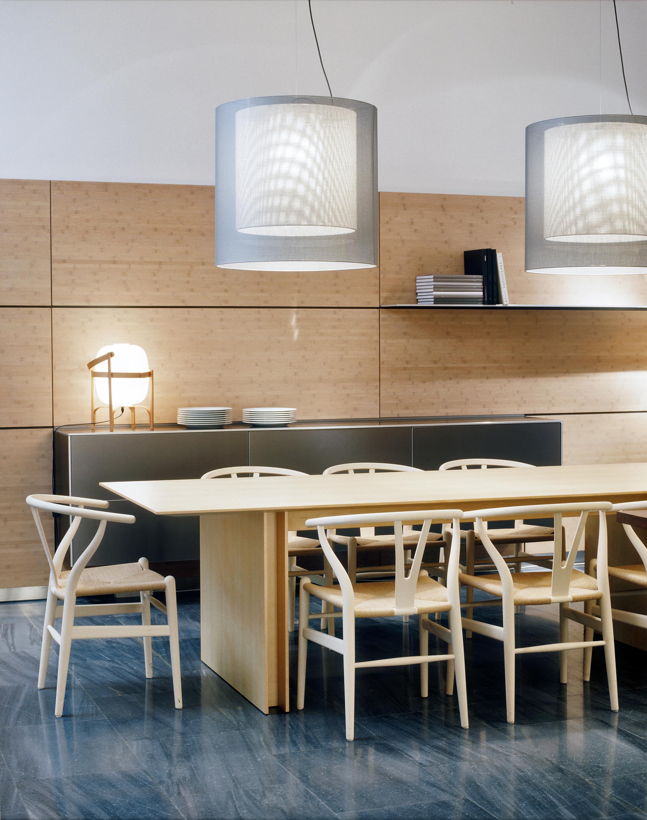 Lampada a sospensione Moaré XL in bianco e nero di Antoni Arola In condizioni Nuovo in vendita a Geneve, CH