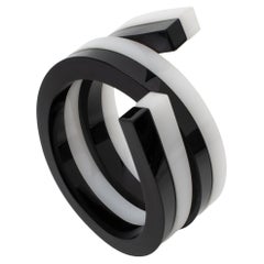 Vintage Black and White Multi-Layer Lucite Coiled Bracelet Bangle