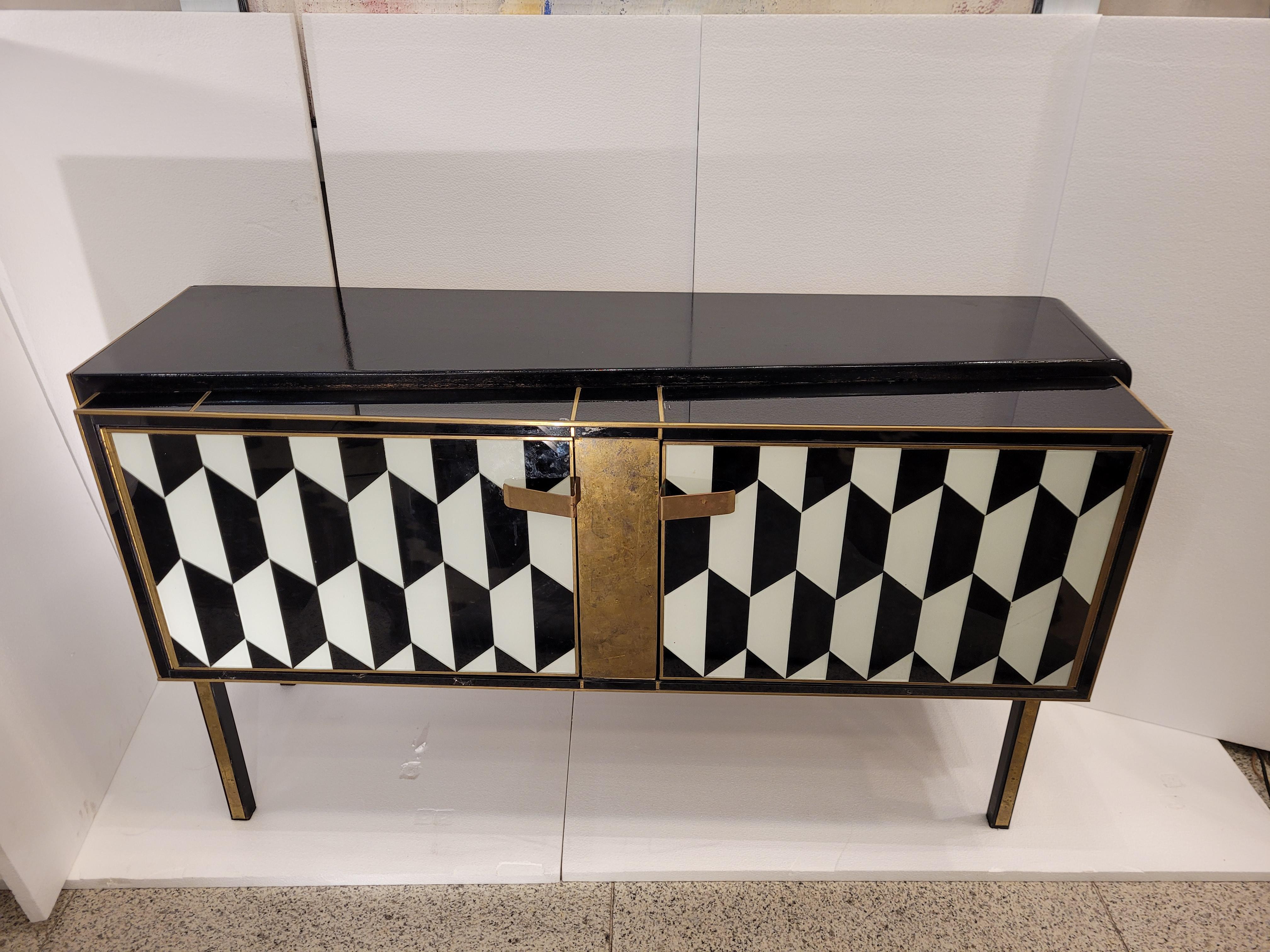 Italian Black and White Murano Crystal 70s Cabinet, Sideboard, Italy, Midcentury