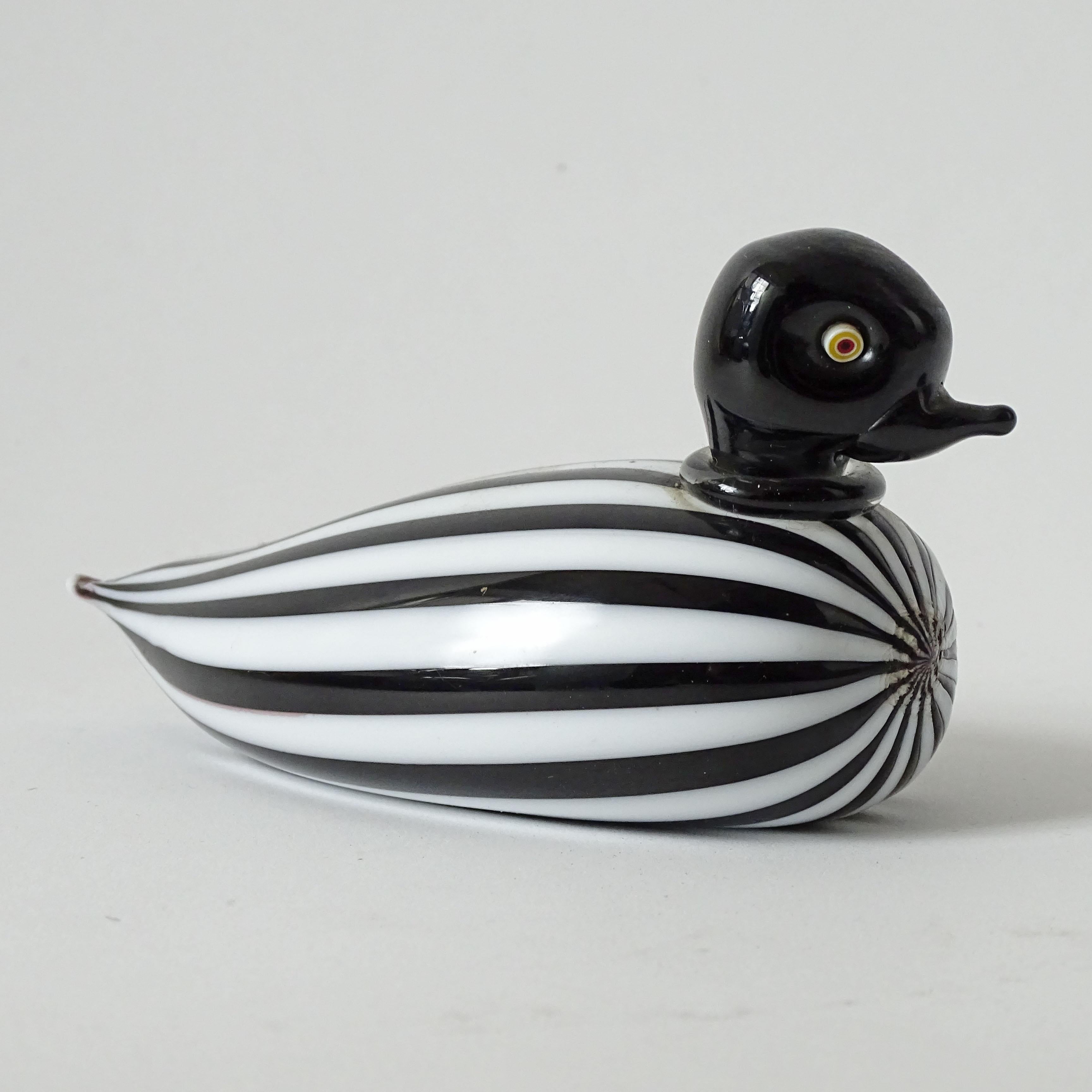 Mid-Century Modern Black and White Murano Glass Duck, Italy, 1950s For Sale