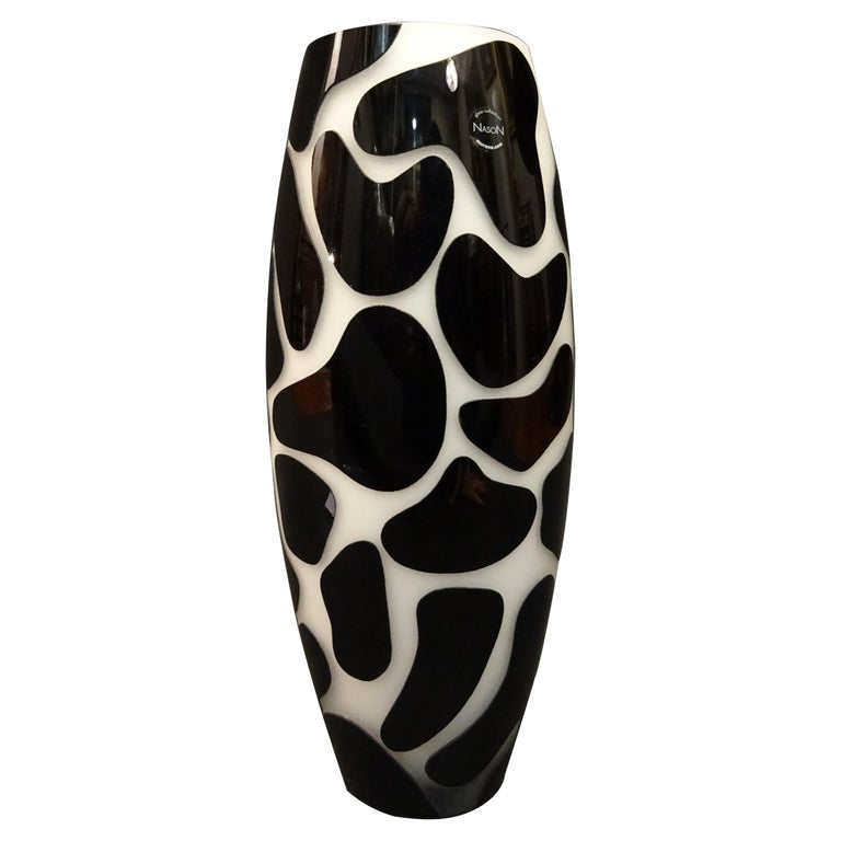 21 th Murano Vase  glass Black and White by Carlo Nason, Cow Model