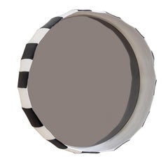 Specchio Ninfea 50 in bianco e nero di Giovanni Botticelli & Paola Paronetto