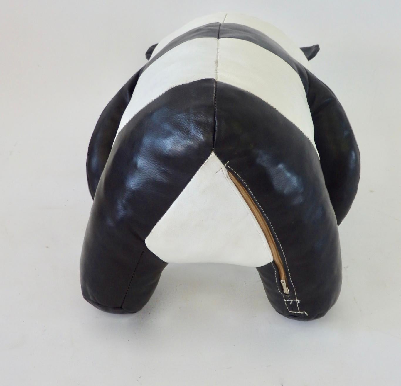 Black and White Abercrombie and Fitch Omersa Style black and white Leather Panda In Good Condition In Ferndale, MI
