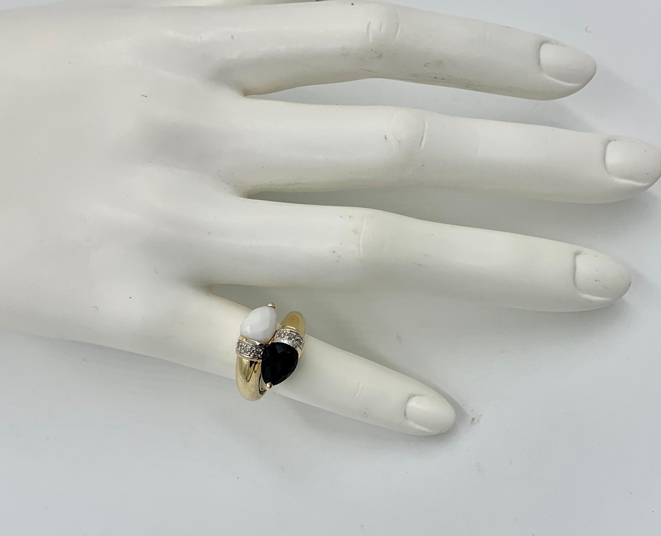 Contemporary Black and White Onyx Diamond Ring Retro Pear Cut 14 Karat Gold