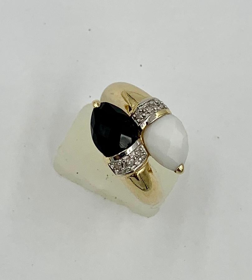 Women's Black and White Onyx Diamond Ring Retro Pear Cut 14 Karat Gold